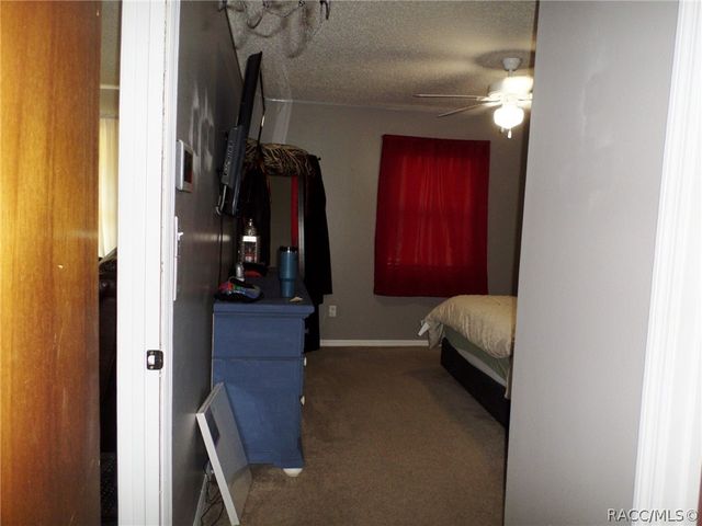 1361 W Saint Elizabeth Place, Citrus Springs, FL 34434