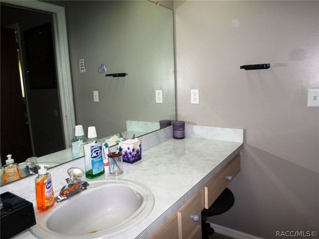 1361 W Saint Elizabeth Place, Citrus Springs, FL 34434