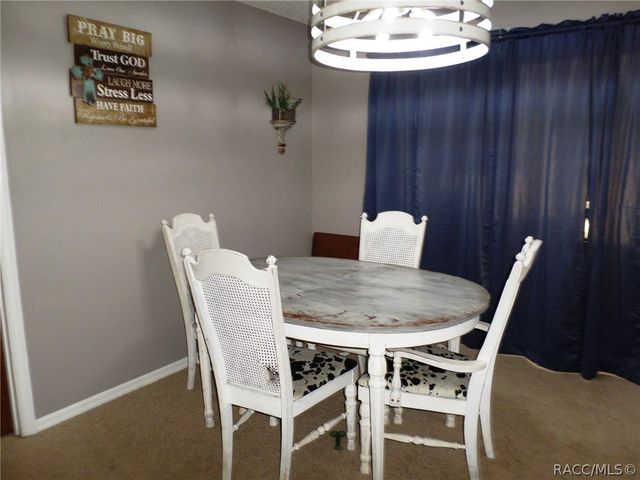 1361 W Saint Elizabeth Place, Citrus Springs, FL 34434