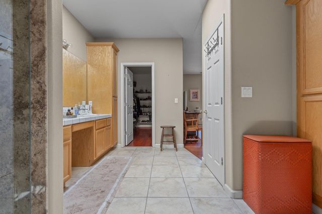 3235 Hagen Rd, Valley Springs, CA 95252