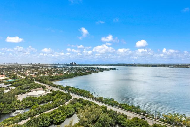 5070 N Ocean Drive 21c, Singer Island, FL 33404
