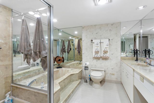 5070 N Ocean Drive 21c, Singer Island, FL 33404