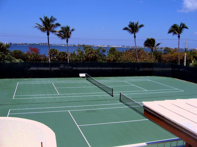 5070 N Ocean Drive 21c, Singer Island, FL 33404