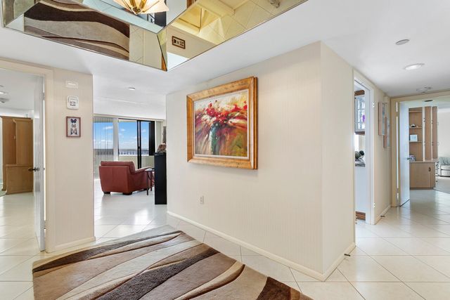 5070 N Ocean Drive 21c, Singer Island, FL 33404