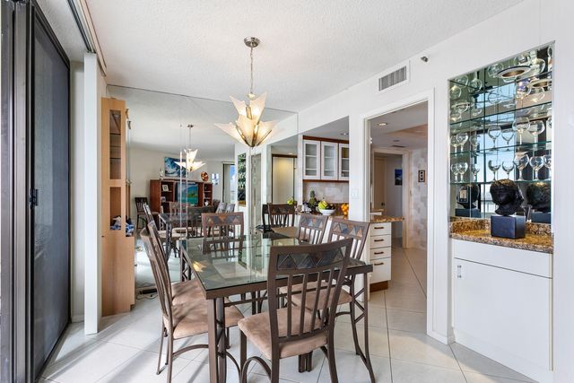 5070 N Ocean Drive 21c, Singer Island, FL 33404