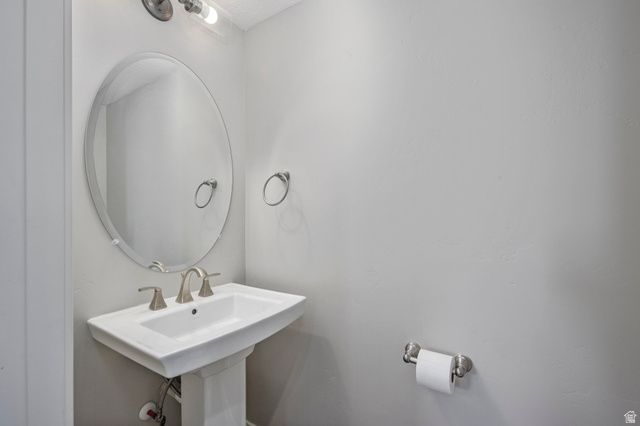 262 E SANDY SAGE WAY, Sandy, UT 84070