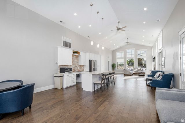 262 E SANDY SAGE WAY, Sandy, UT 84070