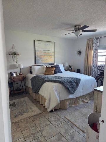 13830 MISSION OAKS BOULEVARD 13830, Seminole, FL 33776