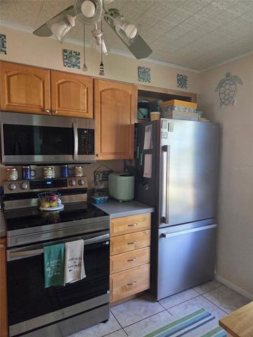 13830 MISSION OAKS BOULEVARD 13830, Seminole, FL 33776