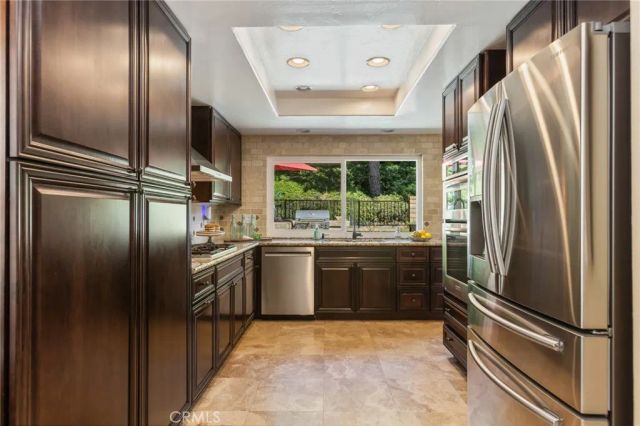 22481 Almaden, Mission Viejo, CA 92691