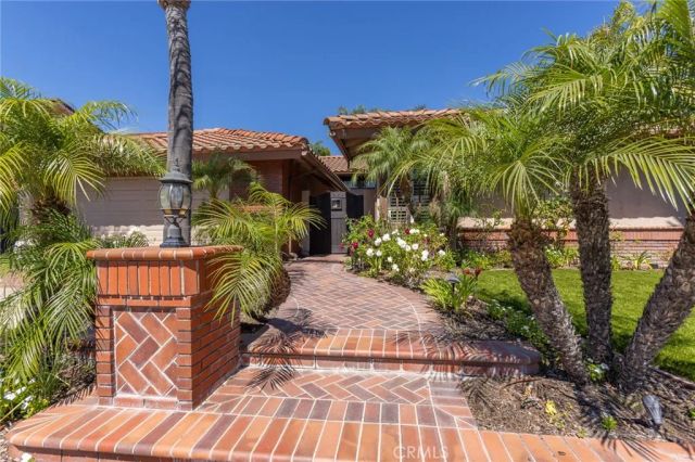 22481 Almaden, Mission Viejo, CA 92691