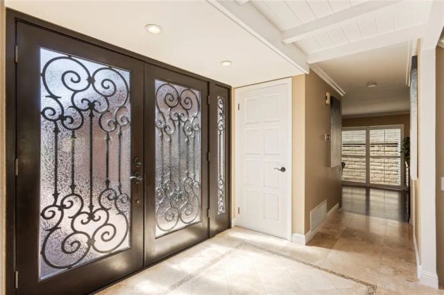 22481 Almaden, Mission Viejo, CA 92691