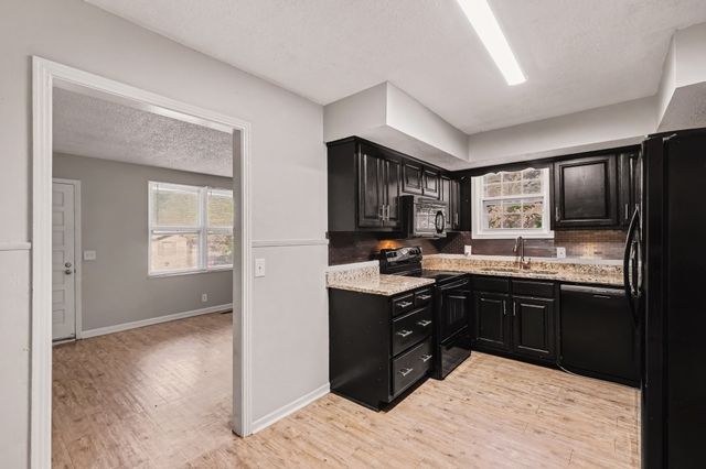 4516 Xavier Dr, Antioch, TN 37013