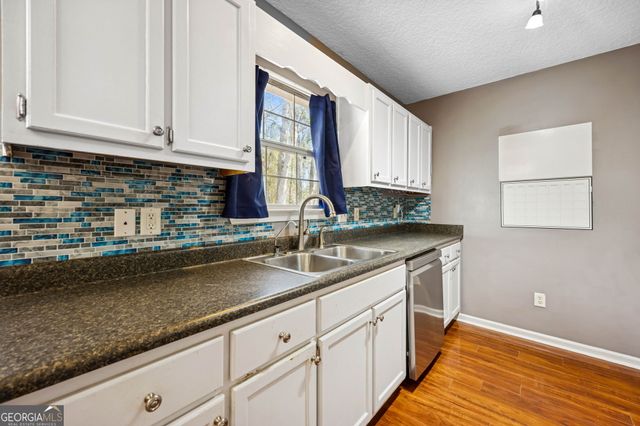 100 Royal Pines Way, Kingsland, GA 31548