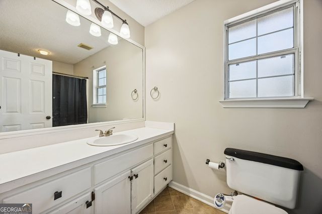 100 Royal Pines Way, Kingsland, GA 31548