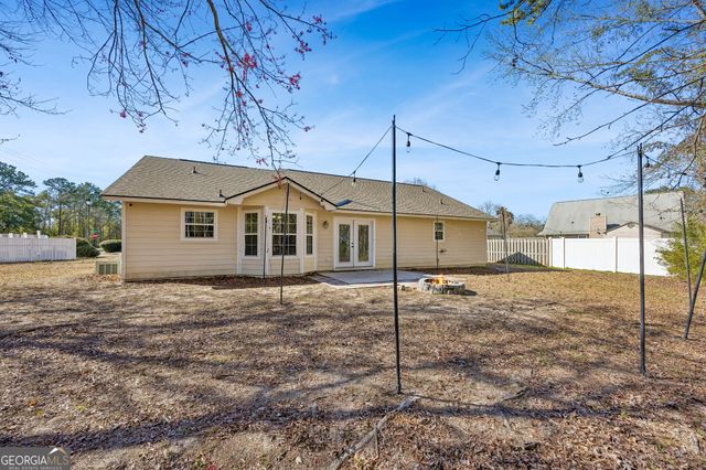 100 Royal Pines Way, Kingsland, GA 31548