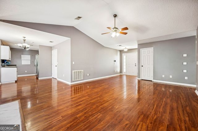 100 Royal Pines Way, Kingsland, GA 31548