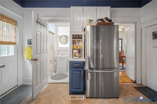 305 Bradsher Ave, Colonial Heights, VA 23834