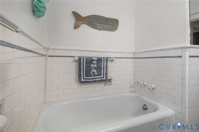 305 Bradsher Ave, Colonial Heights, VA 23834