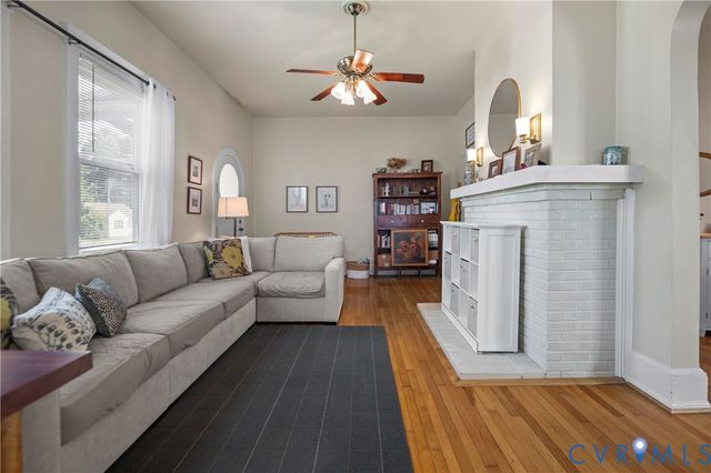 305 Bradsher Ave, Colonial Heights, VA 23834