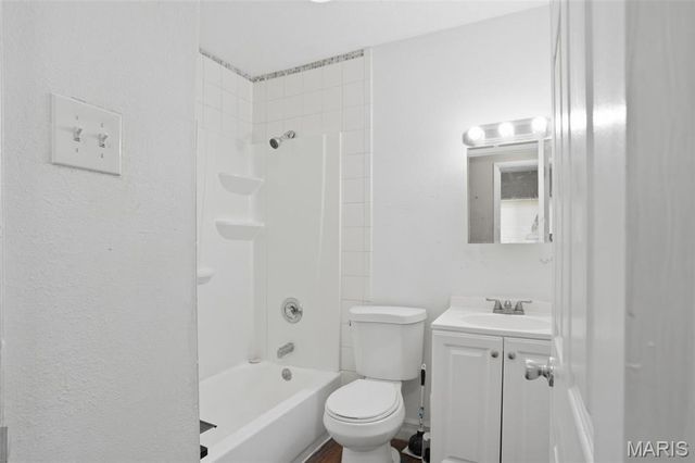1129 Haley Avenue, St Louis, MO 63121