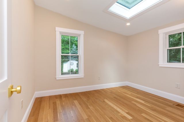 43 Taft Ave, Newton, MA 02465