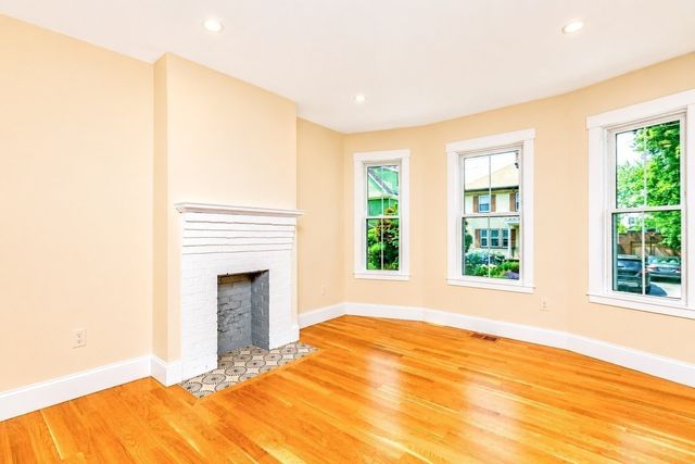 43 Taft Ave, Newton, MA 02465