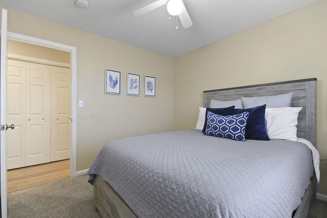 811 BOULDER DR, Columbia, MO 65201