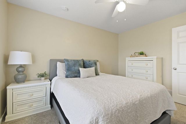 811 BOULDER DR, Columbia, MO 65201