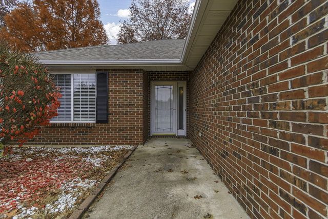 811 BOULDER DR, Columbia, MO 65201