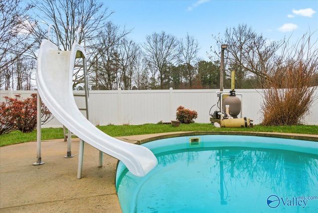 141 Old Silo Road, Laceys Spring, AL 35754