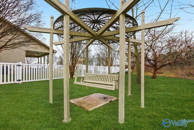 141 Old Silo Road, Laceys Spring, AL 35754