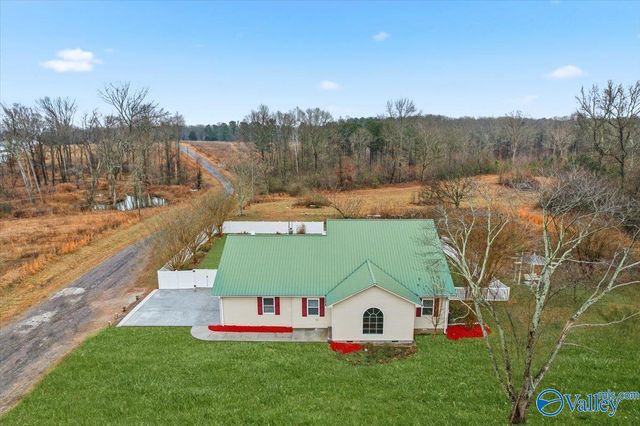 141 Old Silo Road, Laceys Spring, AL 35754