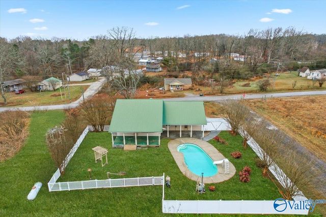 141 Old Silo Road, Laceys Spring, AL 35754