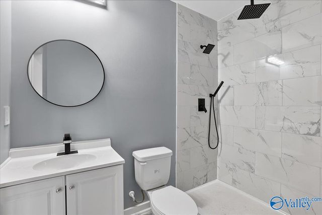 141 Old Silo Road, Laceys Spring, AL 35754