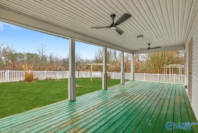 141 Old Silo Road, Laceys Spring, AL 35754