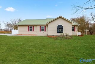 141 Old Silo Road, Laceys Spring, AL 35754