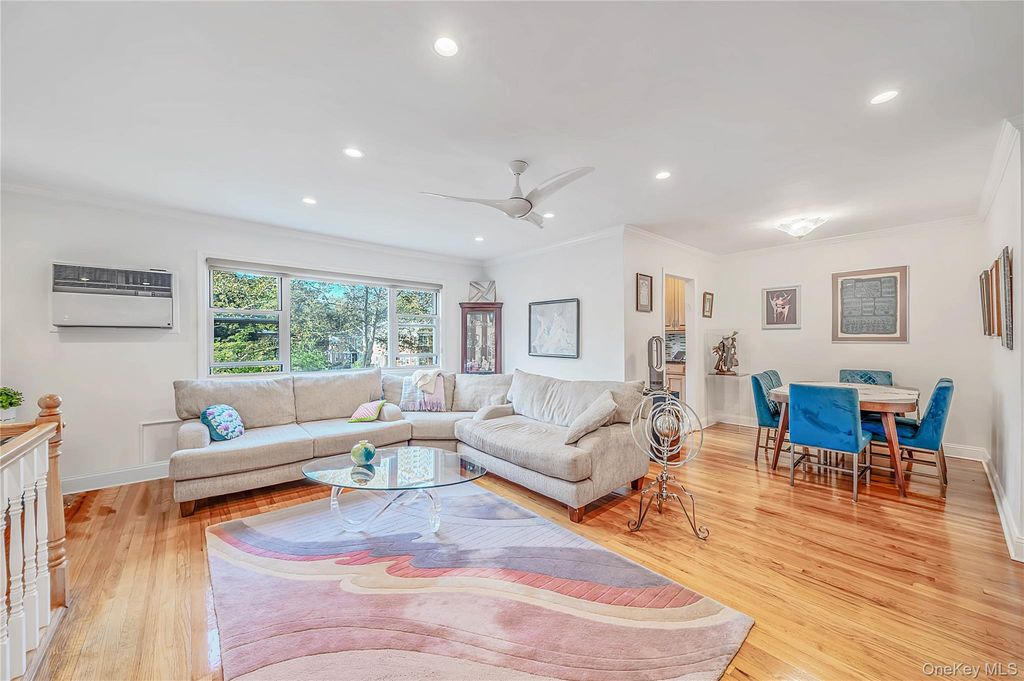 87-27 Marengo Street 2C, Holliswood, NY 11423 — photo 2