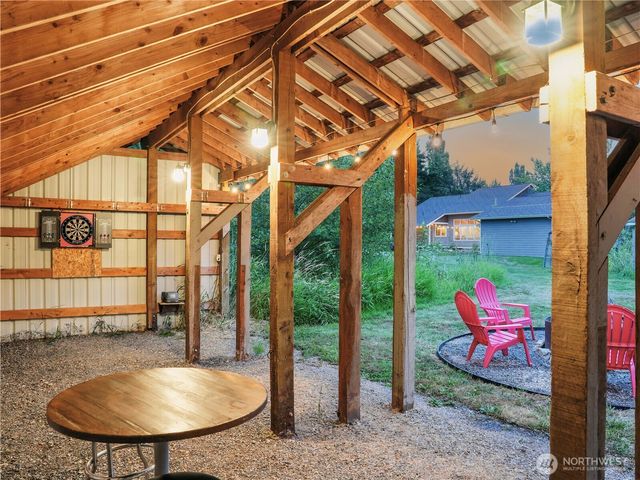 5175 Everson Goshen Road, Bellingham, WA 98226