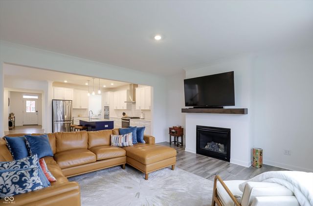 19365 Lewis Circle, Westfield, IN 46074