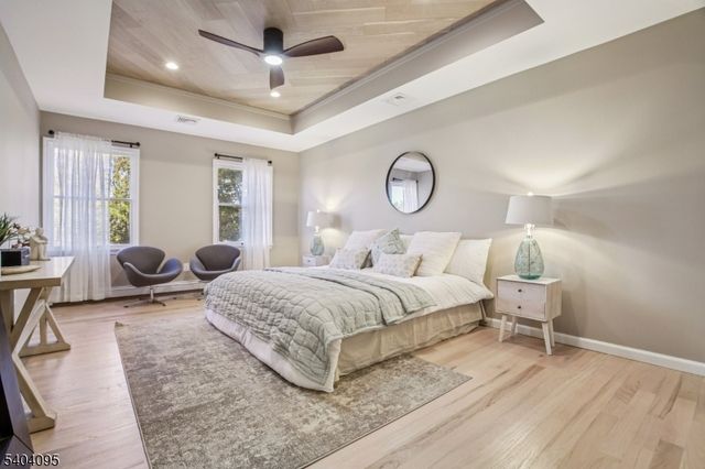 24 Arapaho Trl, Sparta Twp., NJ 07871