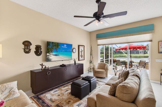 7854 Stanza Street, Boynton Beach, FL 33437