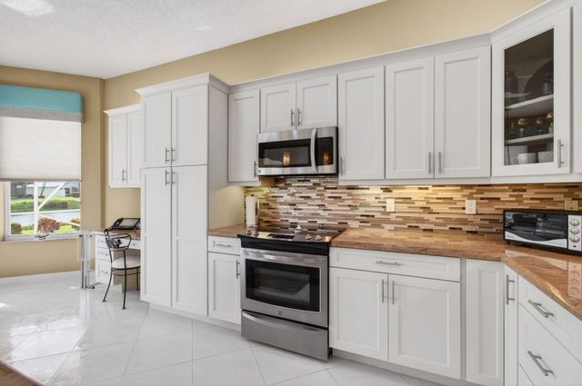 7854 Stanza Street, Boynton Beach, FL 33437