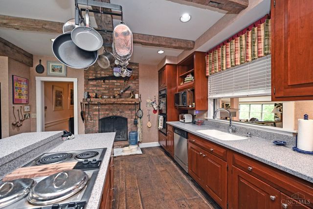 675 Hobby Horse Lane, Miami Twp, OH 45150