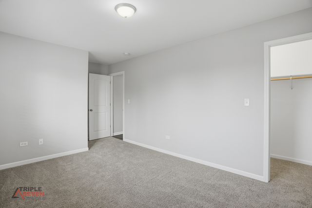 14528 Kolin Avenue, Midlothian, IL 60445