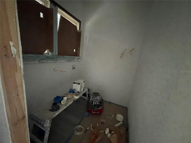 110 S POPLAR AVENUE, Sanford, FL 32771