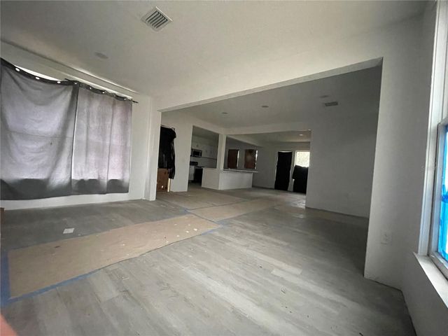 110 S POPLAR AVENUE, Sanford, FL 32771