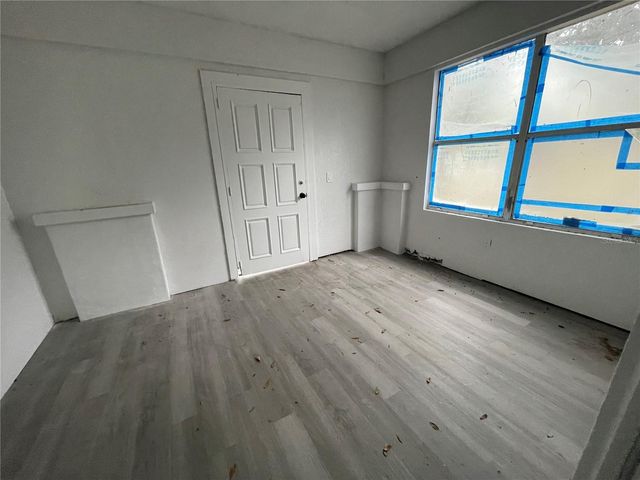 110 S POPLAR AVENUE, Sanford, FL 32771