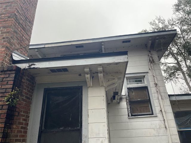 110 S POPLAR AVENUE, Sanford, FL 32771