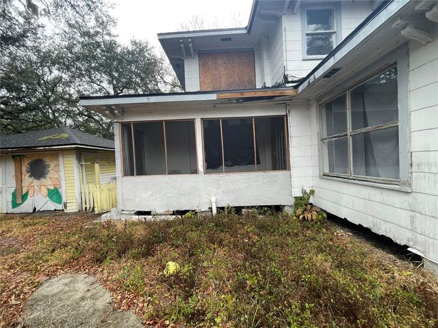 110 S POPLAR AVENUE, Sanford, FL 32771